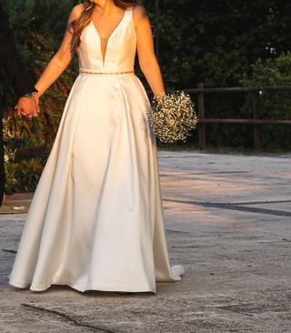 Vestido novia Demetrios 