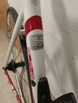 Cuadro bici Trek Alpha 2.5 con ruedas