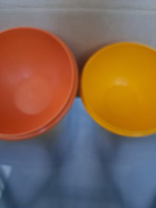 N. 2 (due) Ciotole Tupperware vintage colorate