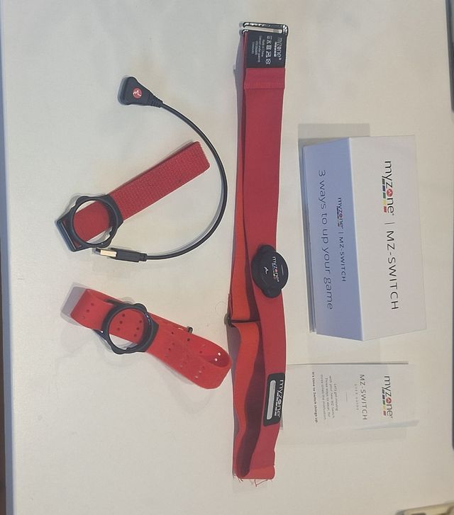 myzone MZ-Switch Pulsera Actividad Roja