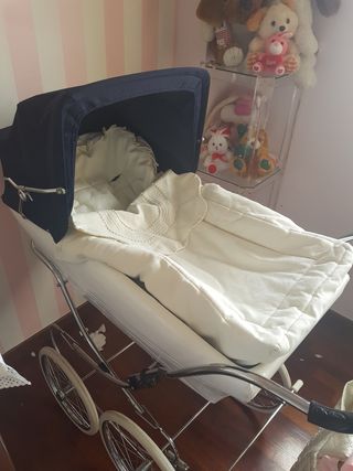 Coche inglés clásico para bebé