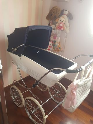 Coche inglés clásico para bebé
