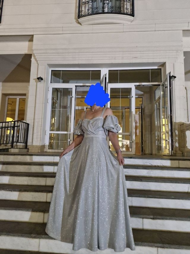 Vestido largo de fiesta gris plateado