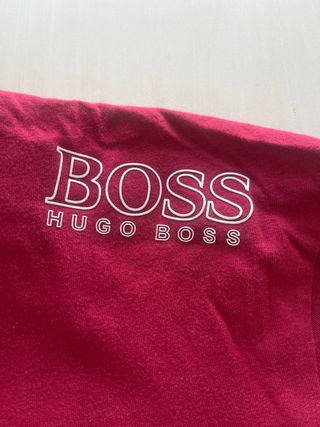 Camiseta Hugo Boss roja