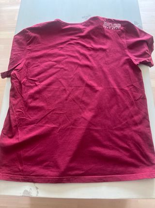 Camiseta Hugo Boss roja