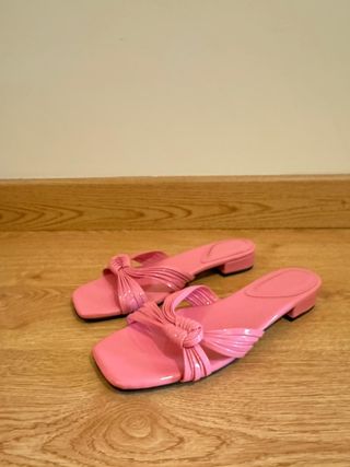 Sandalias rosa Shein - Tacón bajo