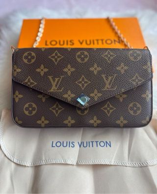 Pochette Louis Vuitton Monogram a estrenar
