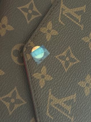 Pochette Louis Vuitton Monogram a estrenar