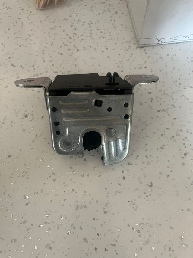 Cerradura VW 5FA827505A 4PK