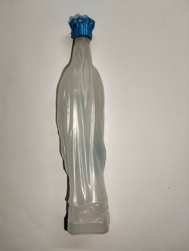 Virgen Lourdes plástico con agua de Lourdes