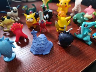 Lote #2 Figuras antiguas pvc de Pokemon  - 21uds