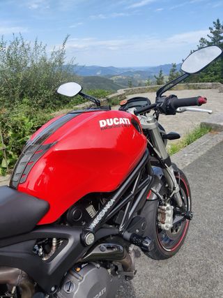 Ducati Monster 696+ ABS Carnet A2