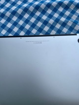 MacBook Air 13" Apple