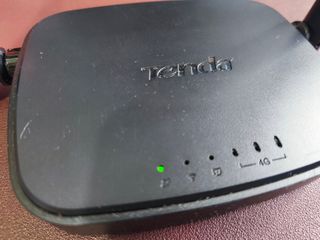 Router Tenda 4G LTE N300 WiFi