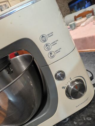 Amasadora Watshome - Crema pizzas y reposteria