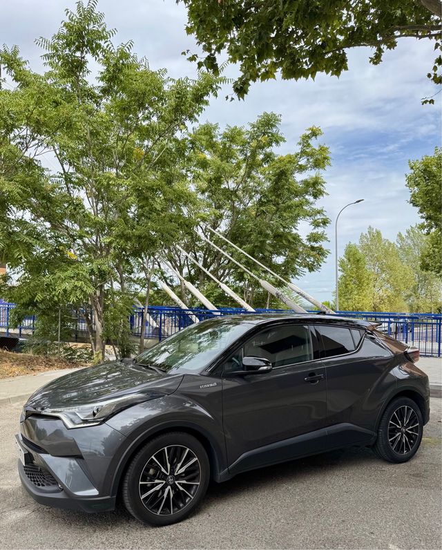 Toyota C-HR 125H eCVT ADVANCE LUXURY 2018