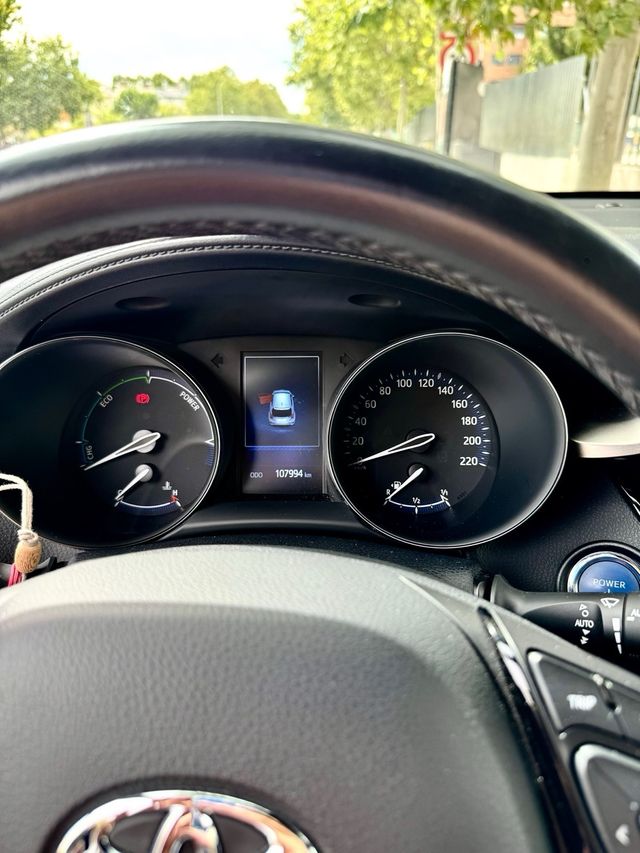 Toyota C-HR 125H eCVT ADVANCE LUXURY 2018