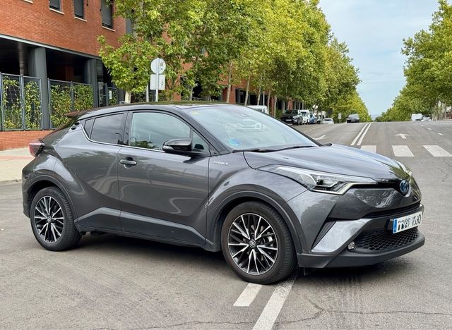 Toyota C-HR 125H eCVT ADVANCE LUXURY 2018