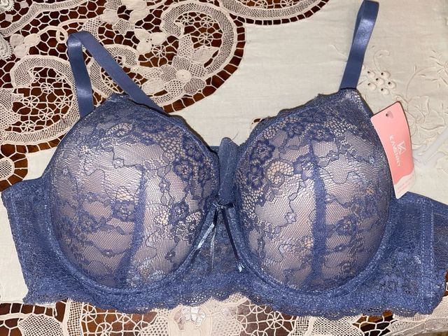 Reggiseno pizzo blu taglia 52
