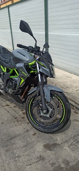 Kawasaki Z125 - Moto 2023
