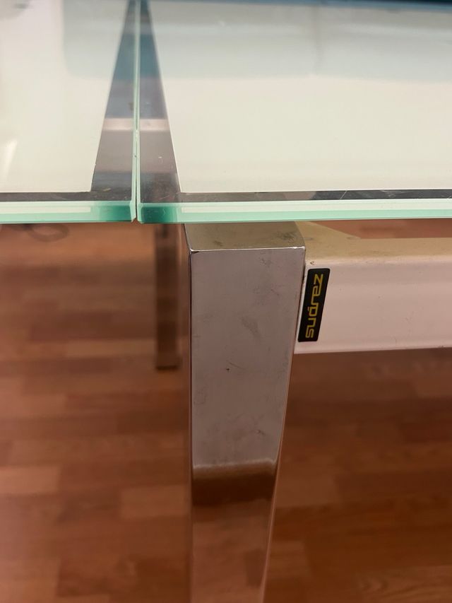 Mesa cristal metal extensible