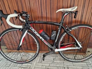 Pinarello Dogma 65.1: Full Carbon
