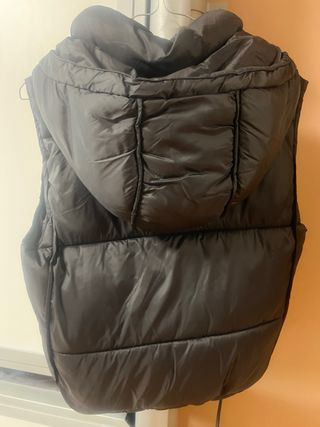 Chaleco acolchado Zara negro