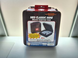 NES Classic Mini - Deluxe carrying case