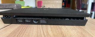 PS4 Slim 1TB - PlayStation 4