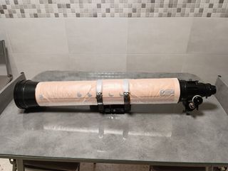Tubo telescopio Konus