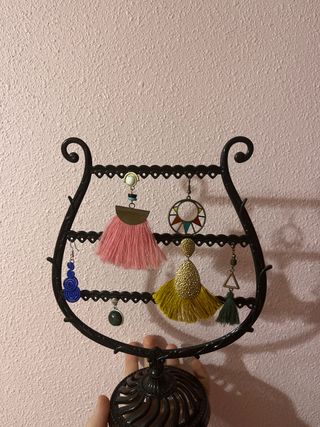 6 pares pendientes + soporte de regalo