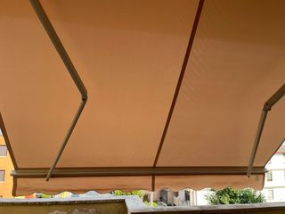 Tenda sole beige - Braccio estensibile
