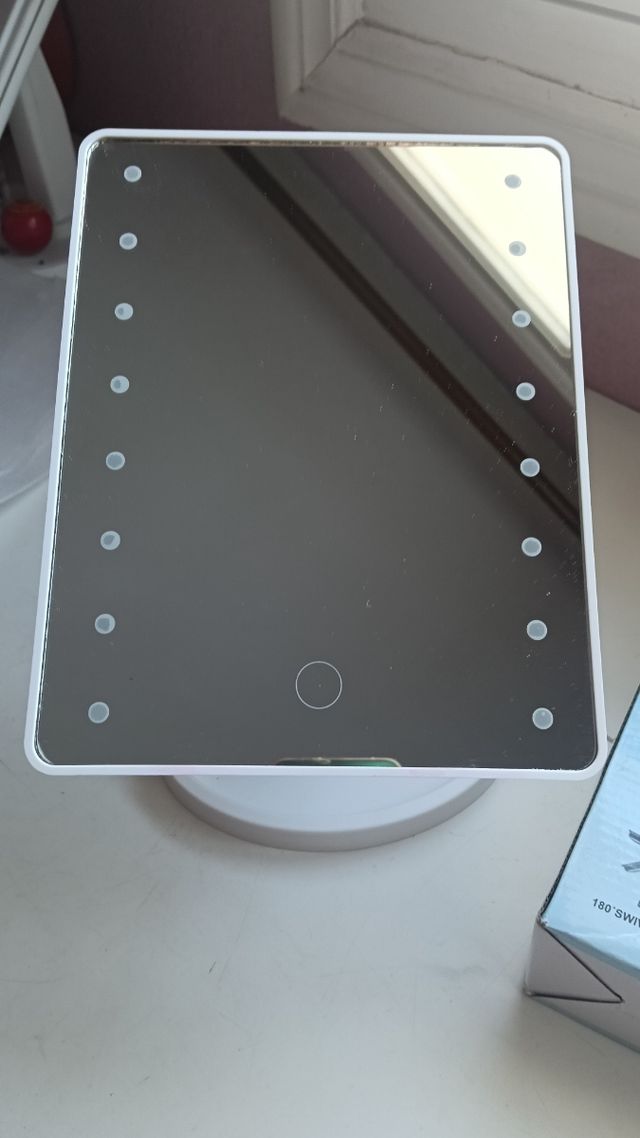 Espejo MYFOLD JIN con Luces LED