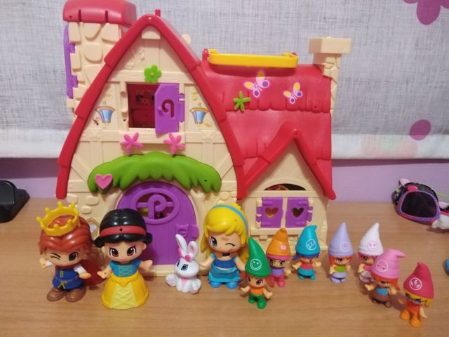 Casa Pinypon Encantada + Figuras