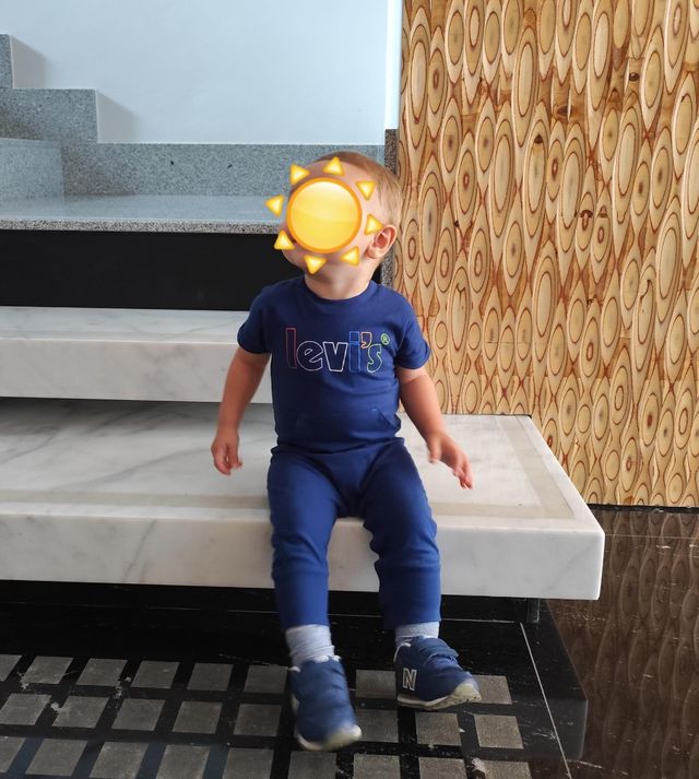 Pelele Levi's bebé.ENVÍO