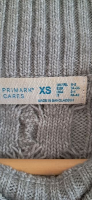 Ropa variada de chica o mujer,