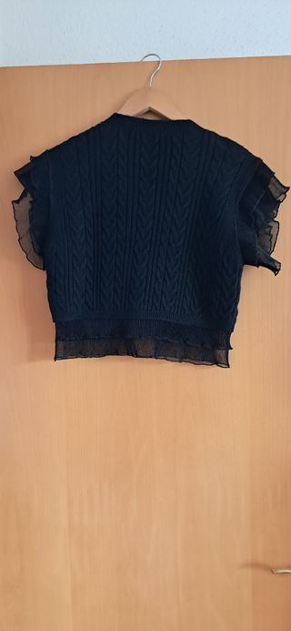 Ropa variada de chica o mujer,