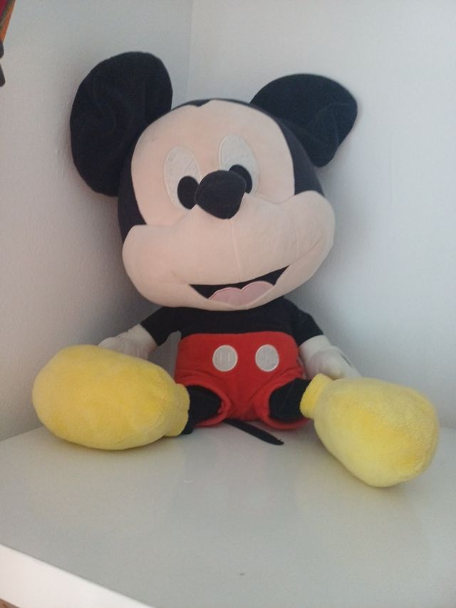 Peluche Mickey Mouse grande