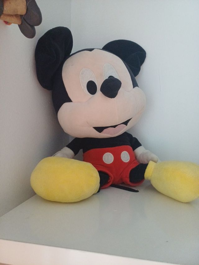 Peluche Mickey Mouse grande