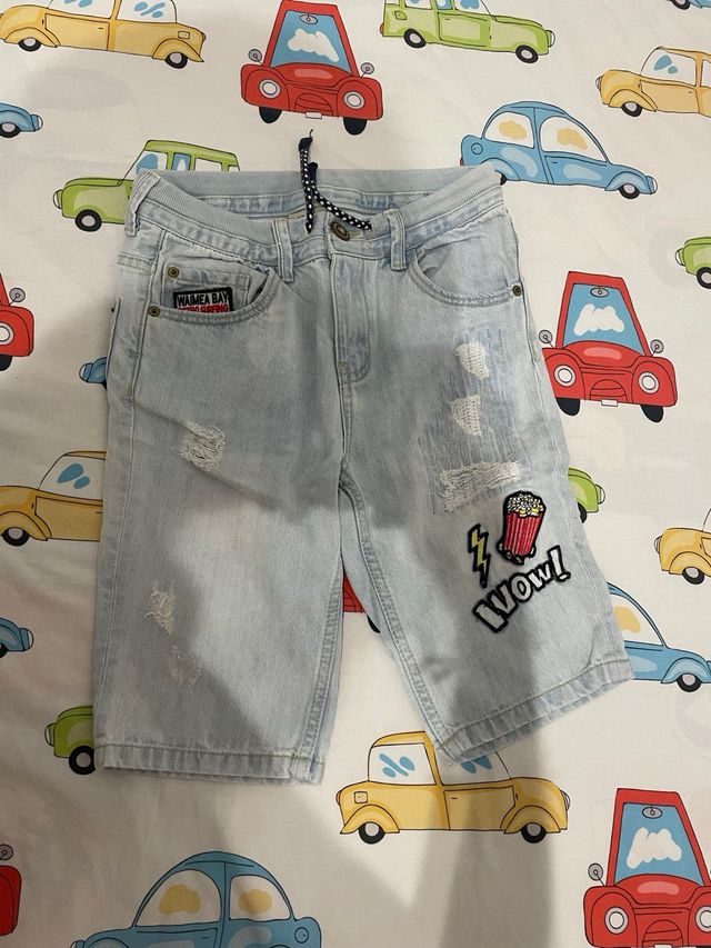 6 Bermudas niño varias tallas y 1 pantalón largo