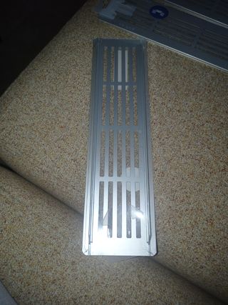 3 Rejillas ventilación aluminio