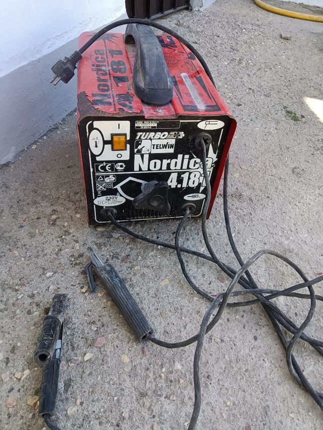 Soldadora Telwin Nordica 4-181