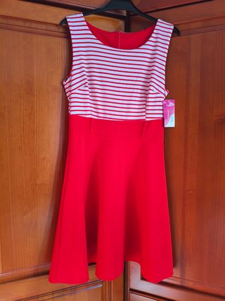 Vestido rojo y blanco rayas
