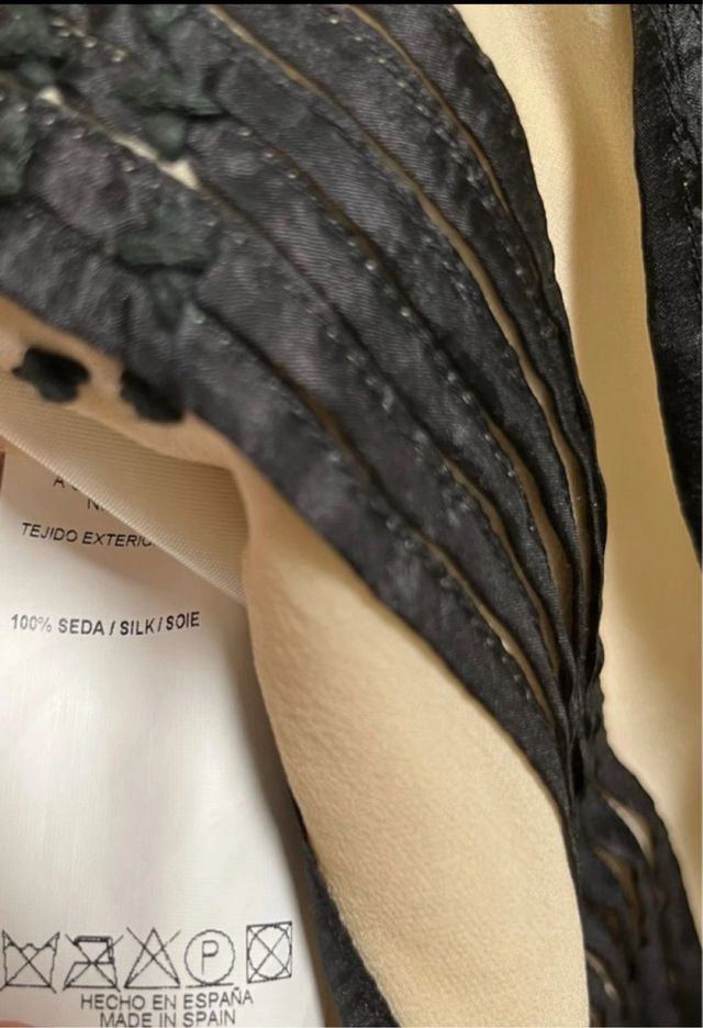 Vestido Alba Conde 100 % seda