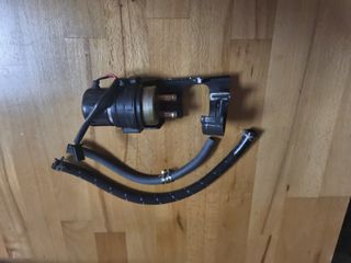 Bomba gasolina Kawasaki ZZR600