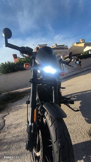 Harley Davidson Street Rod 750