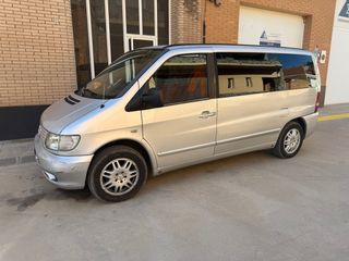 Mercedes-Benz Clase V 2002