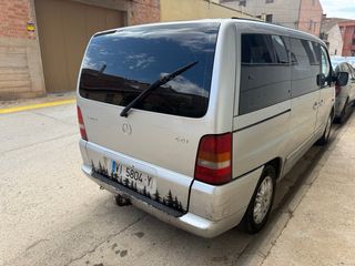Mercedes-Benz Clase V 2002