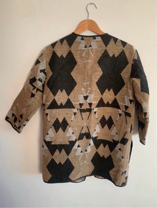 Sobrecapa étnica oversize