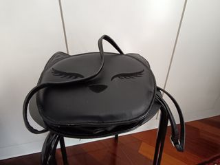 Borsetta H&M a forma di gatto